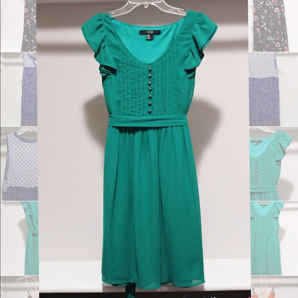 Green Summer Dress w/ belt